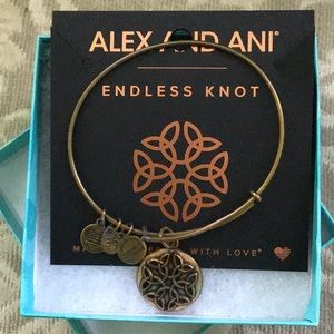 Endless Knot Alex and Ani Bracelet🌻